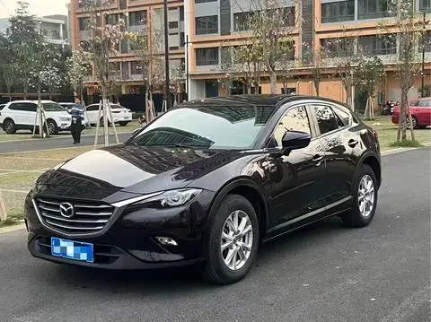 Mazda CX-4 2018 — фото 1