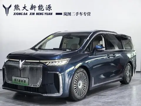 Voyah 梦想家 PHEV 2025