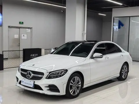 Mercedes-Benz C-Class 2021