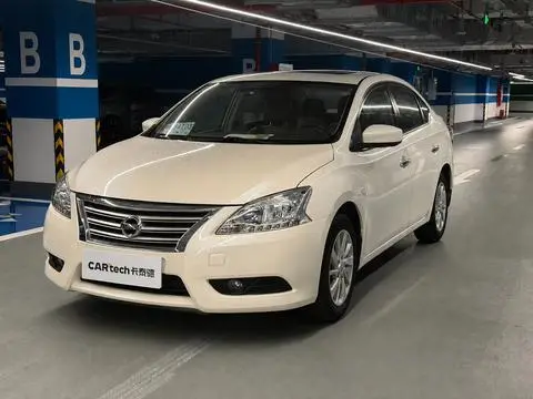 Nissan 轩逸 2014