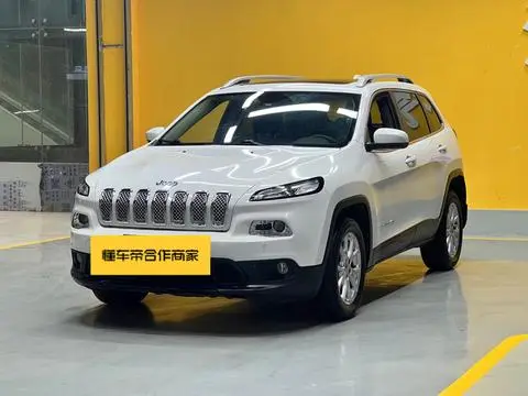 Jeep Cherokee 2016