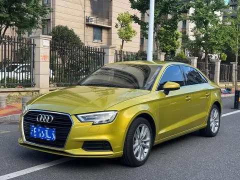 Audi A3 2017 — фото 1