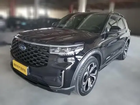 Ford 探险者 2023 — фото 1