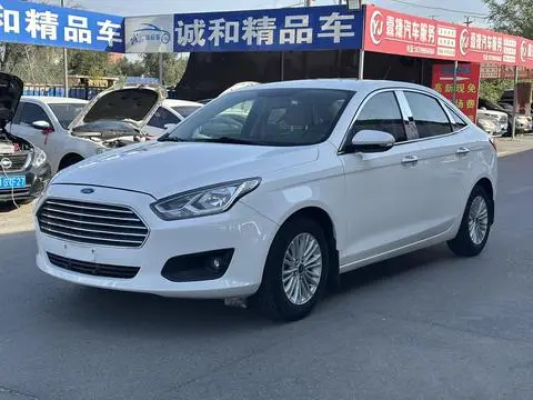 Ford Escort 2015