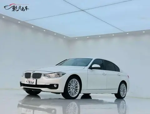 BMW 3 Series 2018 — фото 1