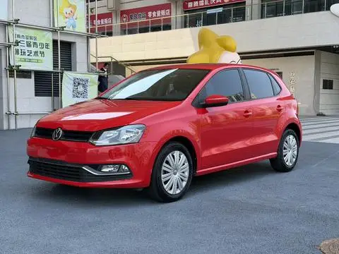 Volkswagen Polo 2016 — фото 1