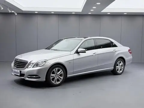 Mercedes-Benz E-Class 2012