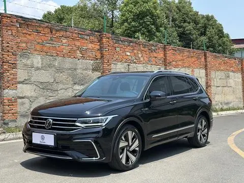 Volkswagen Tiguan L 2023