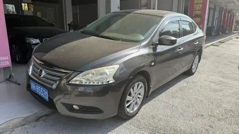 Nissan 轩逸 2012