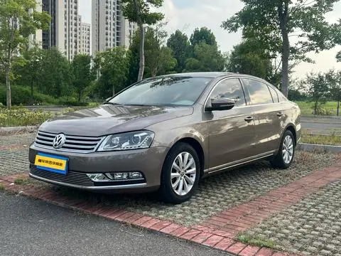 Volkswagen Magotan 2015