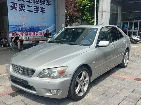 Lexus IS 1999