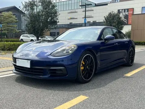 Porsche Panamera 2020