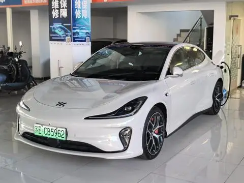 IM Motors 智己L6 2025