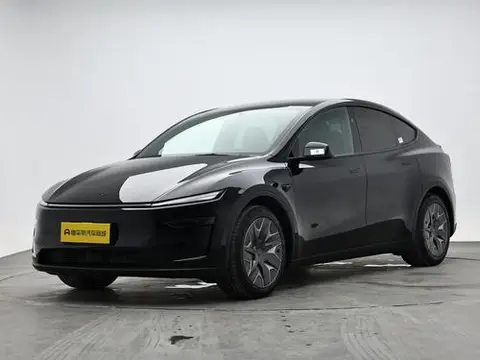 Tesla Model Y L 2026