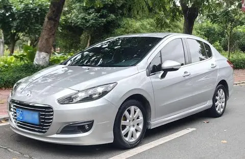 Peugeot 308 2013