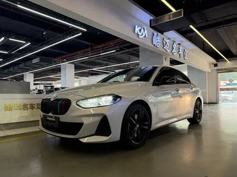 BMW 1 Series 2023