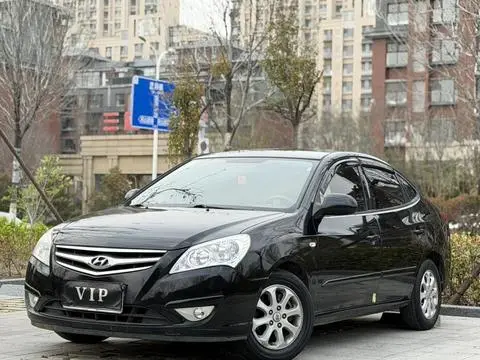 Hyundai 悦动 2010
