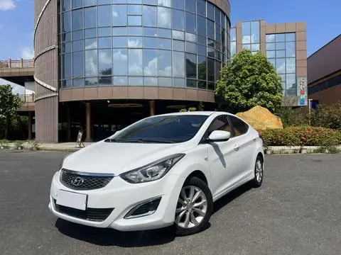 Hyundai Elantra Langdong 2016 — фото 1