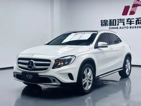 Mercedes-Benz GLA 2016