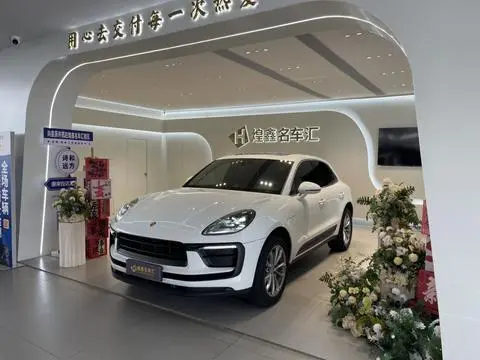 Porsche Macan 2022