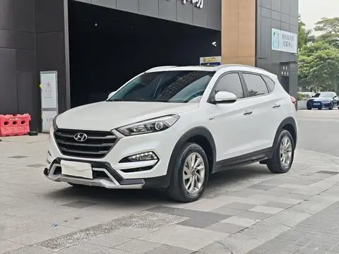 Hyundai 途胜 2015