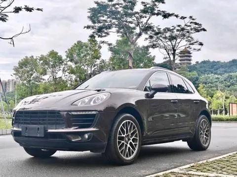 Porsche Macan 2016