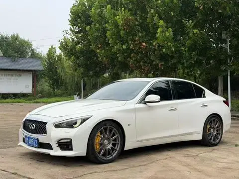 Infiniti Q50 2014