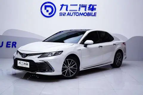 Toyota Camry 2023