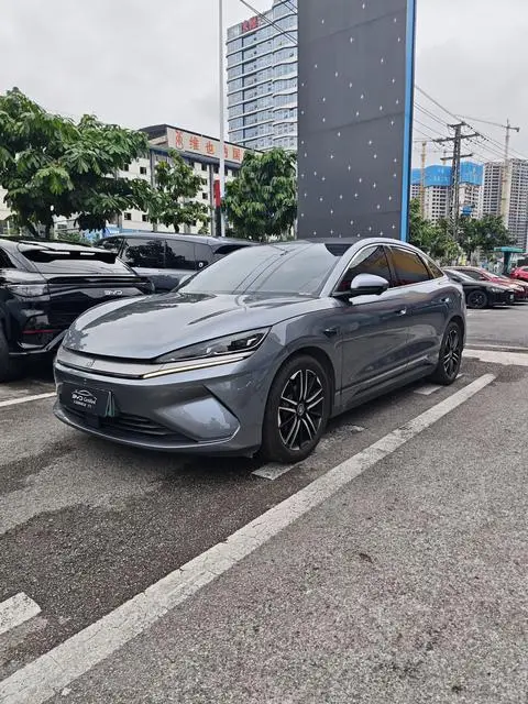 BYD Qin L 2025