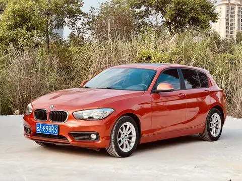 BMW 1 Series 2016 — фото 1