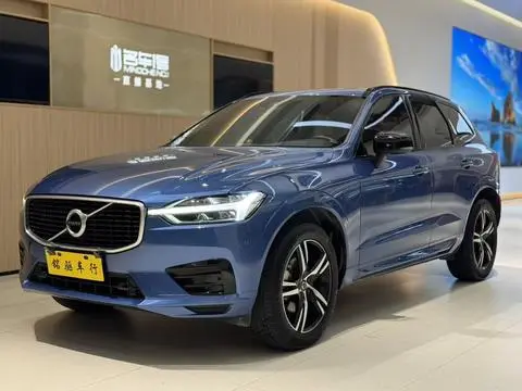 Volvo XC60 2020 — фото 1