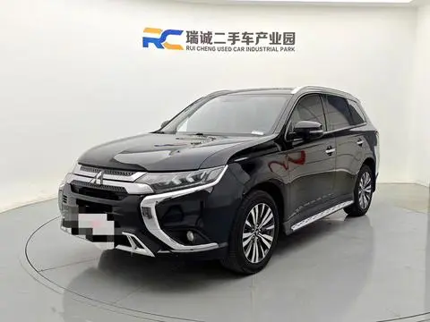 Mitsubishi 欧蓝德 2021