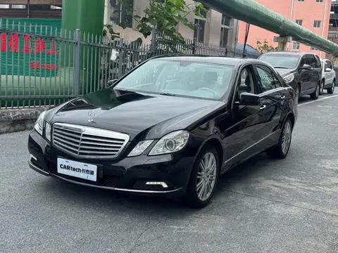 Mercedes-Benz E-Class 2009