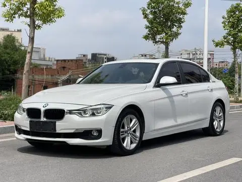 BMW 3 Series 2016 — фото 1