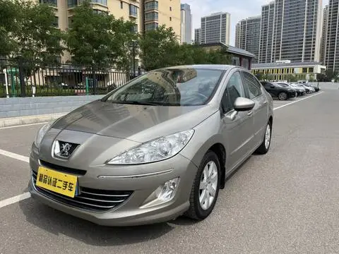 Peugeot 408 2011