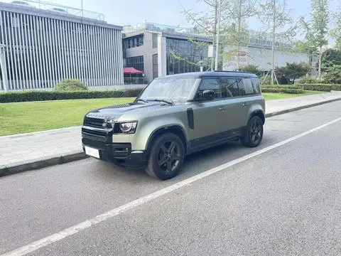 Land Rover 卫士 2024