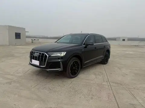 Audi Q7 2021