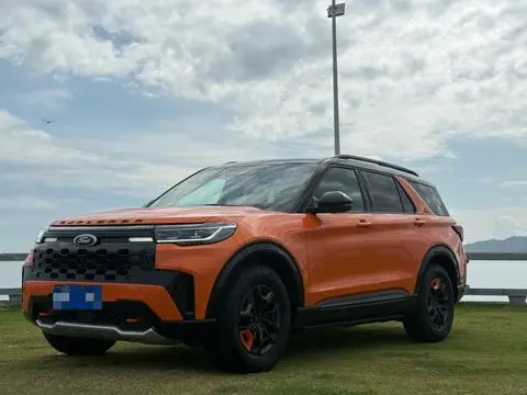 Ford 探险者 2024