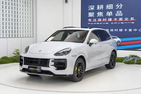 Porsche Cayenne 2011