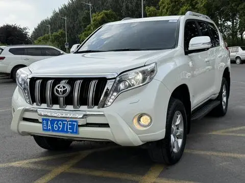 Toyota Prado 2011 — фото 1