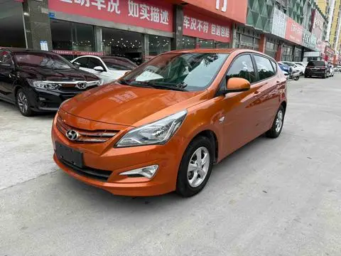 Hyundai Reina 2014