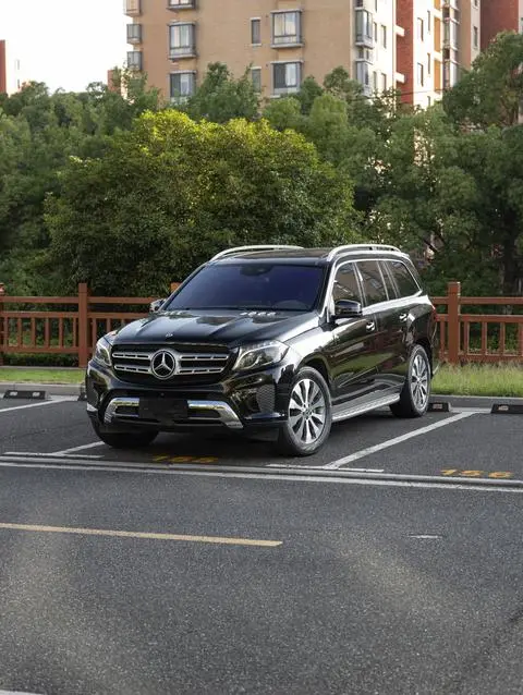 Mercedes-Benz GLS 2018 — фото 1