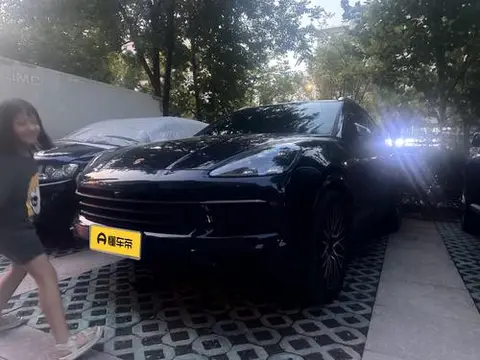 Porsche Cayenne Coupé 2019