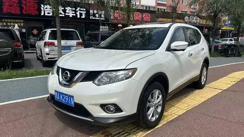 Nissan 奇骏 2015