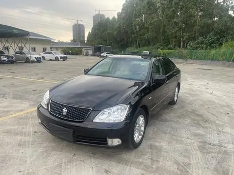 Toyota Crown 2005