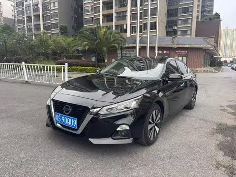 Nissan Teana 2021