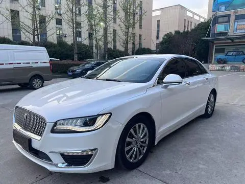 Lincoln MKZ 2018