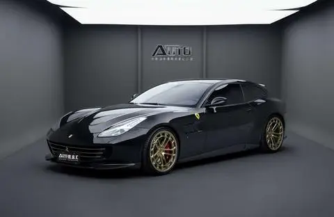 Ferrari GTC4Lusso 2017