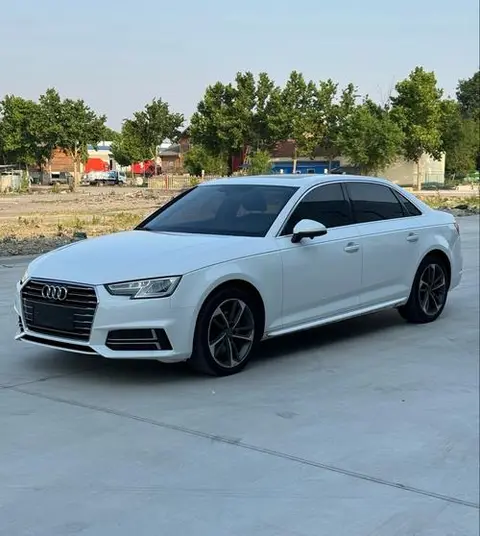 Audi A4L 2019