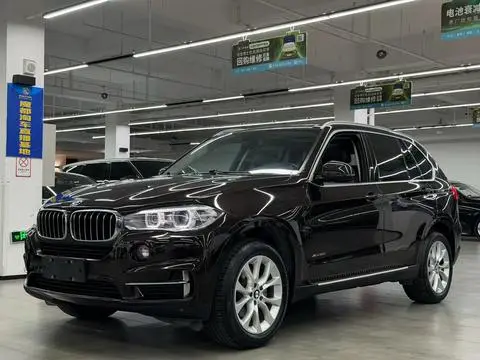 BMW X5 2018 — фото 1